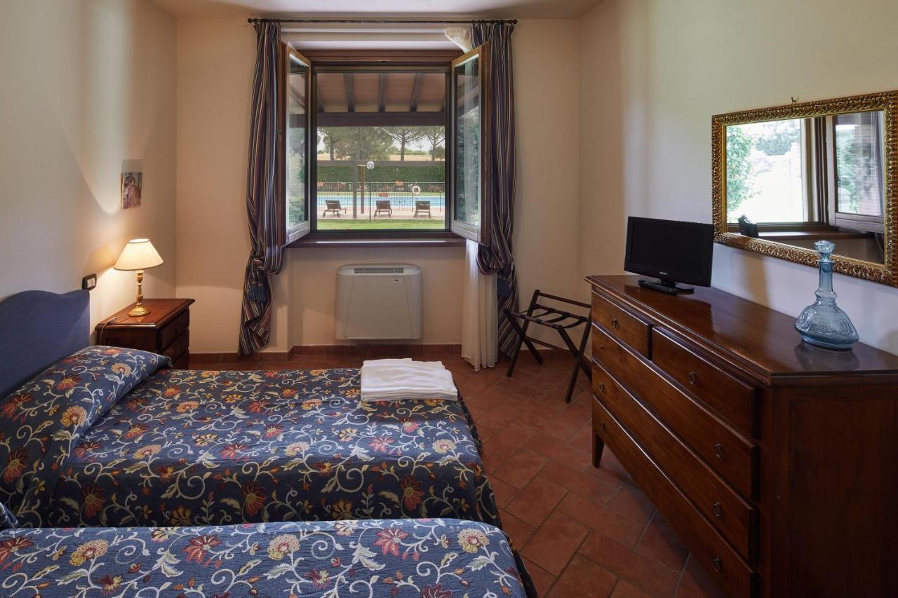 カスティリオーネ・デル・ラーゴ Relais La Cerretaヴィラ エクステリア 写真