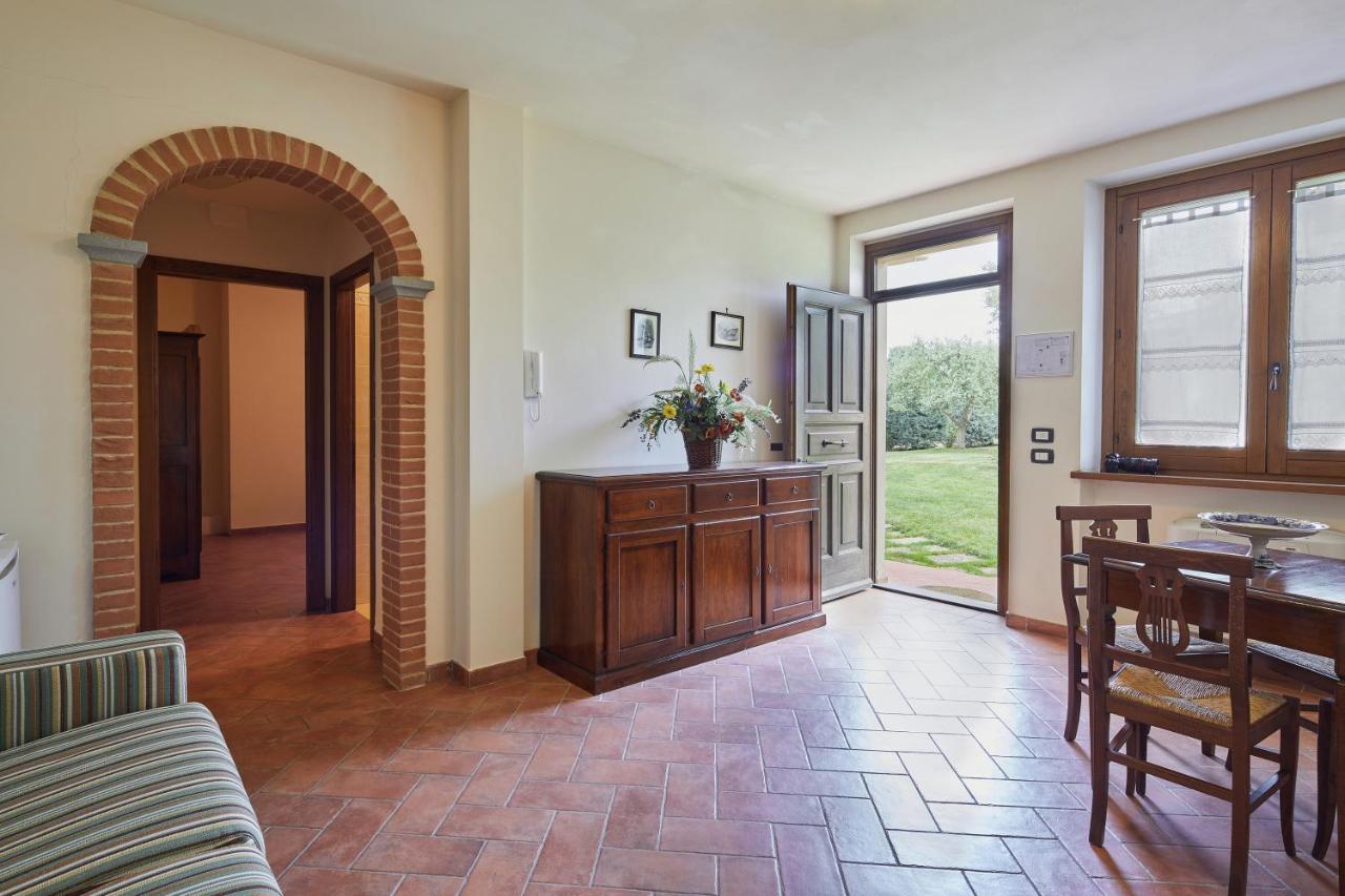 カスティリオーネ・デル・ラーゴ Relais La Cerretaヴィラ エクステリア 写真